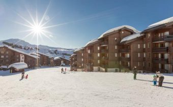 Emeraude, Le Plagne, External